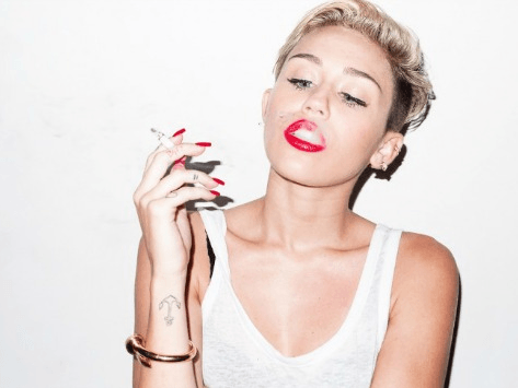 Smoking-Miley-Cyrus